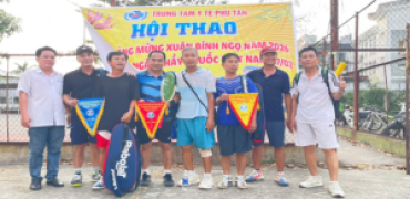 trung tam y te phu tan soi noi hoi thao mung dang quang vinh  ?? xuan binh ngo 2026